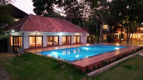 Shantitheeram Ayurveda Lakeside Heritage Resort